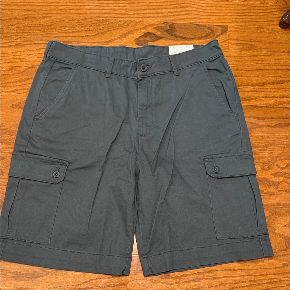 Men's gray Cargo Shorts